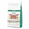Reverso del saco de 14kg de Pienso Libra Adult con buey para perros con guía de alimentación.
