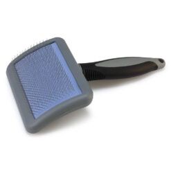 Carda para perros Arquivet profesional con púas metálicas. Ideal para un pelaje sano.