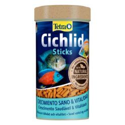 Envase de Tetra Cichlid Sticks mostrando cíclidos de colores vivos, la promesa de crecimiento y vitalidad.