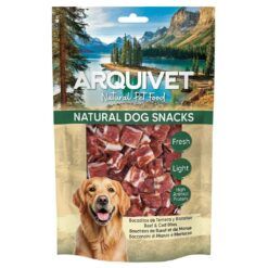 Envase de Arquivet Natural Pet Food, bocaditos para perros de ternera y bacalao 100gr, snack light y alto en proteína para la salud dental.