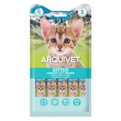 Envase de Arquivet Snack Cremoso de Pollo para Gatitos (5 unidades), con un gatito tabby en primer plano, el logo 'Lickable Treat' y símbolos de apoyo intestinal, microbiota, digestibilidad y salud inmune.