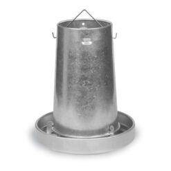 Vista de producto del comedero de tolva para pollos de 10L fabricado en acero galvanizado con asa superior.