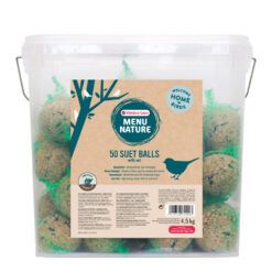 Cubo formato ahorro con 50 bolas de grasa para pájaros silvestres de la marca Versele-Laga.