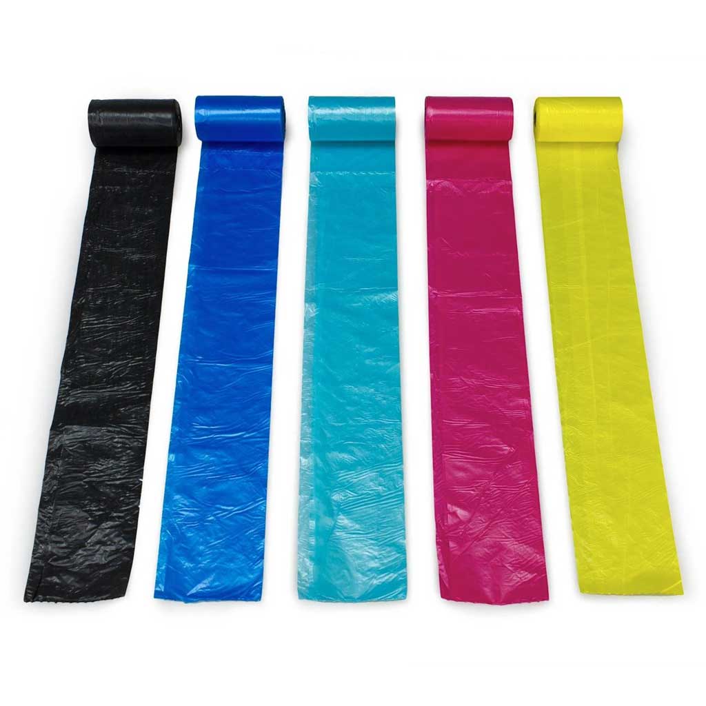 Bolsas para heces de perro Arquivet desplegadas mostrando su longitud y resistencia.